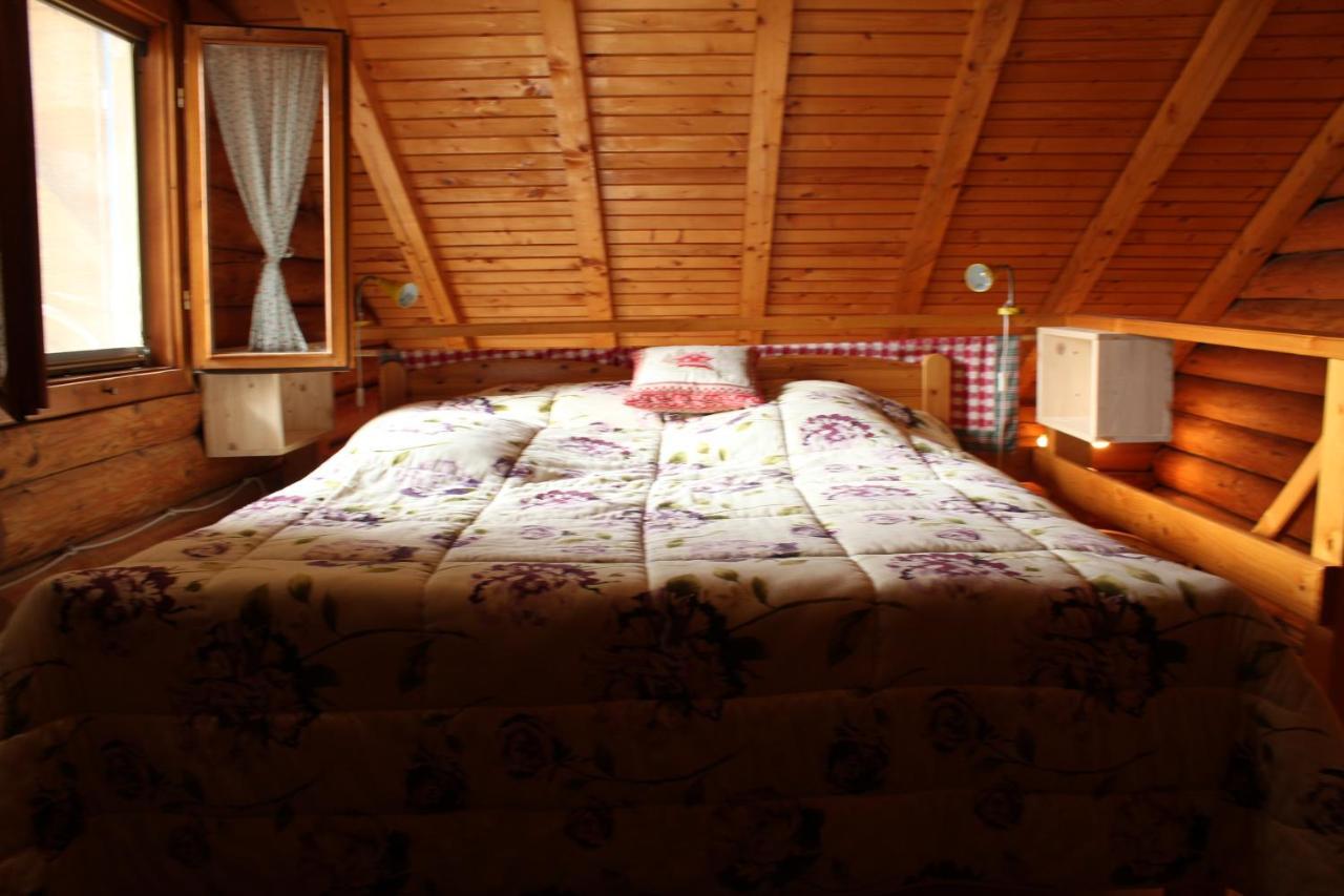 B&B Le Corone - Chalet Nel Bosco Cavalo Ngoại thất bức ảnh