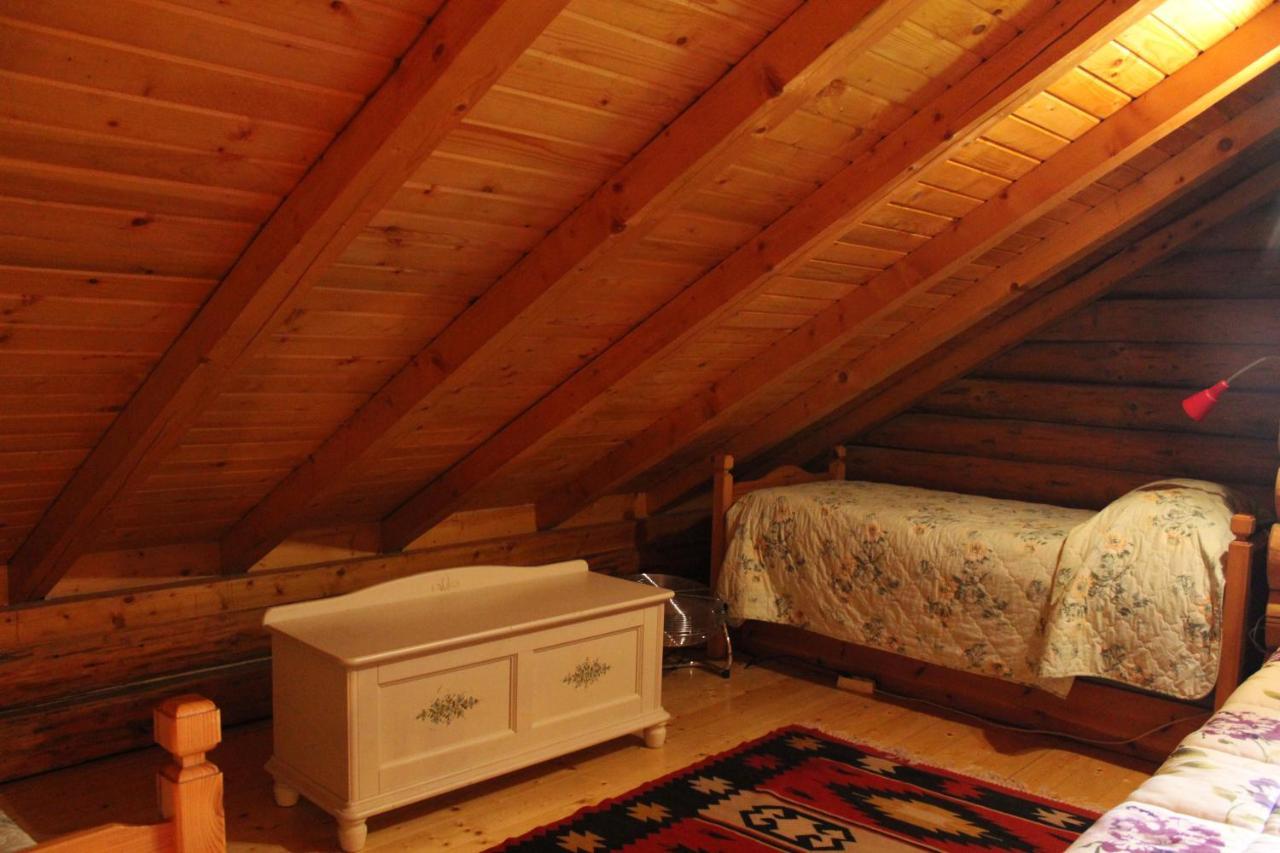 B&B Le Corone - Chalet Nel Bosco Cavalo Ngoại thất bức ảnh